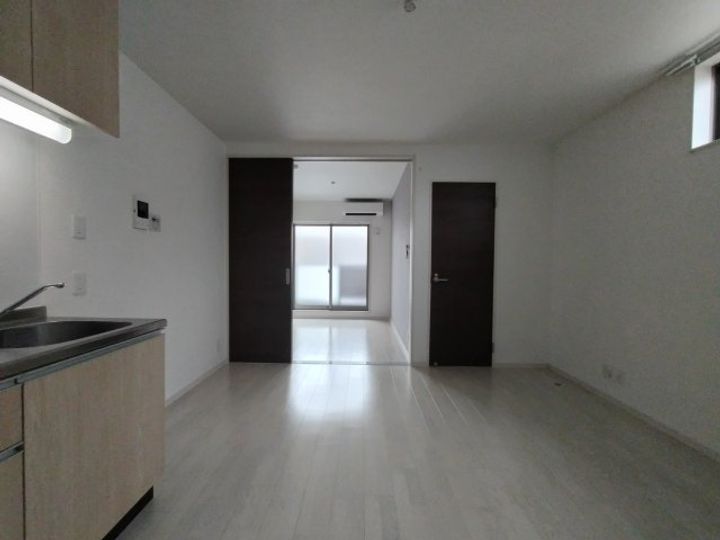 F asecia Attivo IIの居間