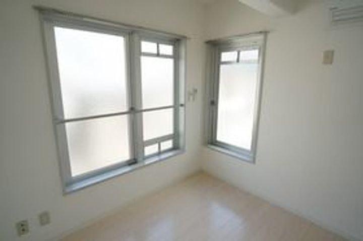 T’s garden蓮根IIの内装