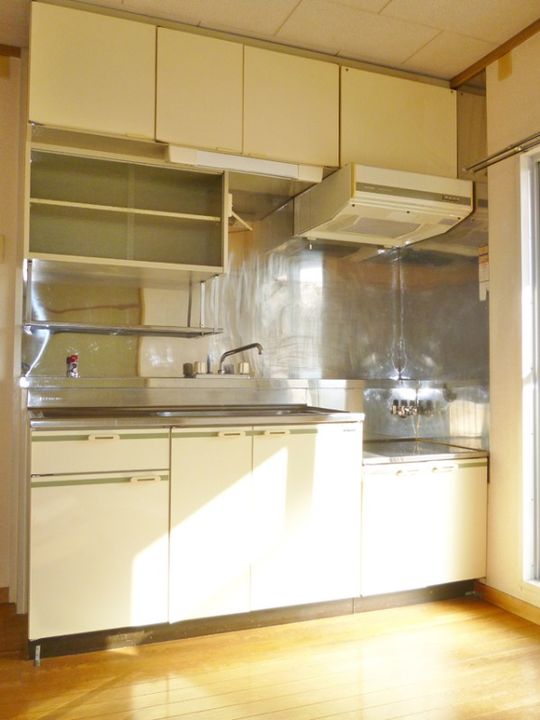 ファミリー久保山IIのキッチン