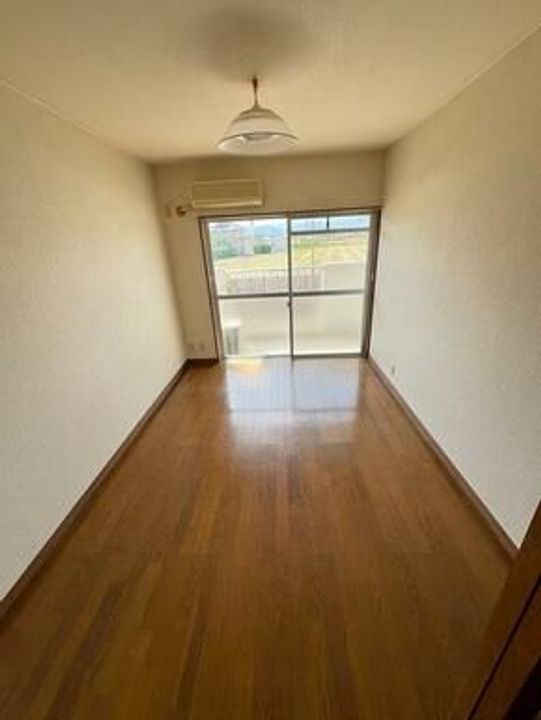 ホープス国府の内装