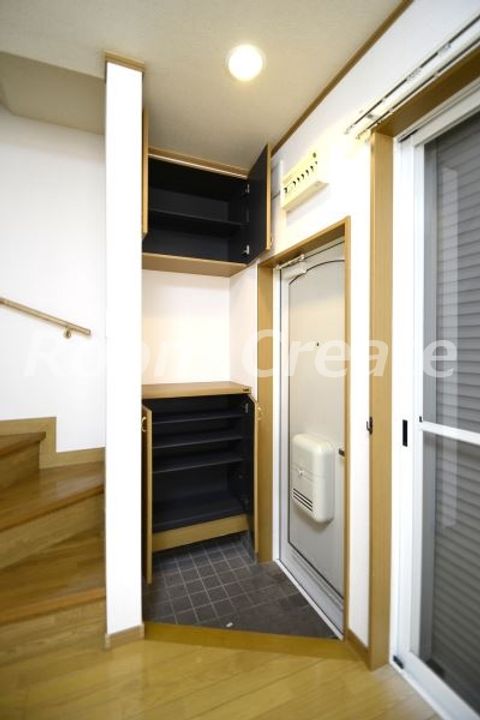 徳島県板野郡藍住町乙瀬字中田(一戸建)の賃貸物件の玄関