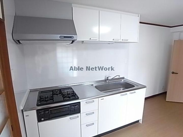 岐阜県岐阜市雄総桜町4(マンション)の賃貸物件のキッチン