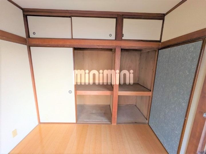 コーポ丸山の内装