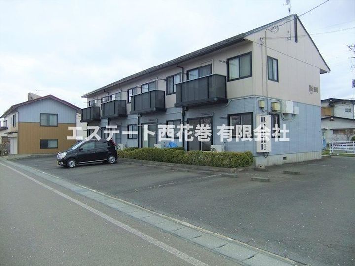 ディアス四日町の外観