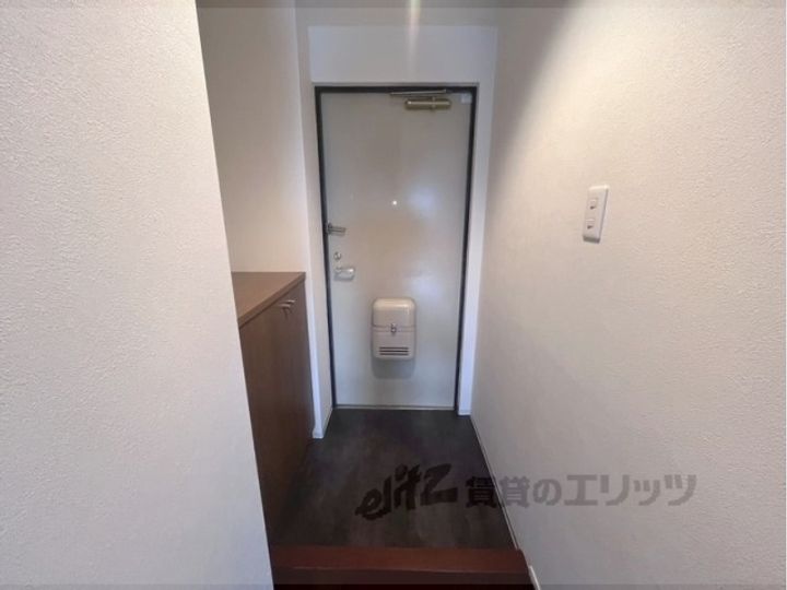 ライオンズマンション大和八木の玄関