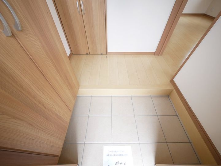 茨城県日立市東大沼町1(一戸建)の賃貸物件の玄関