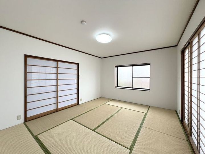 福井県大野市春日3(一戸建)の賃貸物件の居間