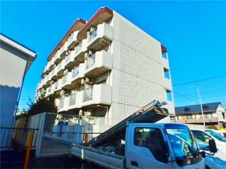 アヴァンセ南大沢の外観