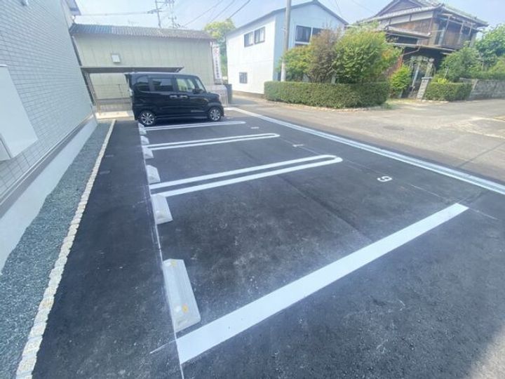 ロイヤルタウン八戸の地図