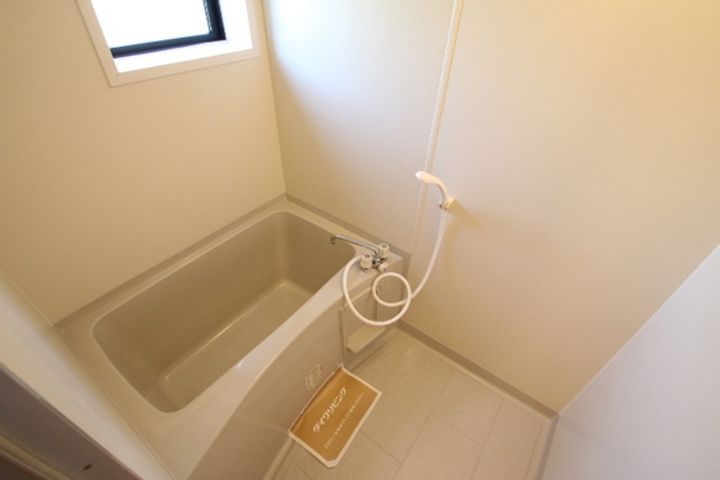 コーポラス西本 A棟の風呂