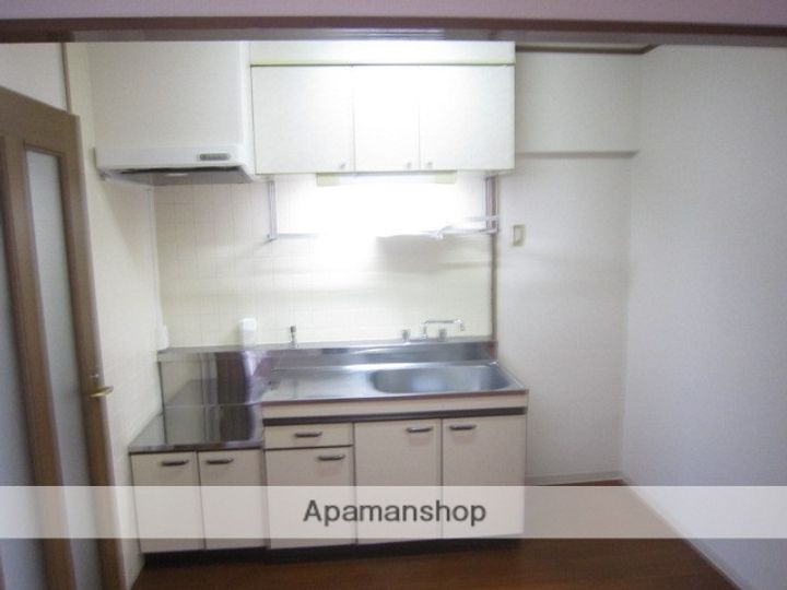 尾張旭里水マンションA棟のキッチン