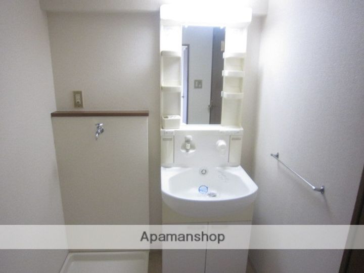 尾張旭里水マンションA棟の内装