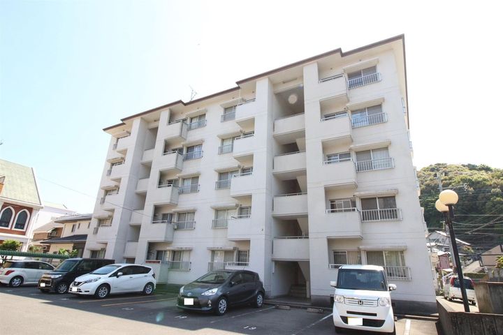 長与ステーションハイツ吉村の外観