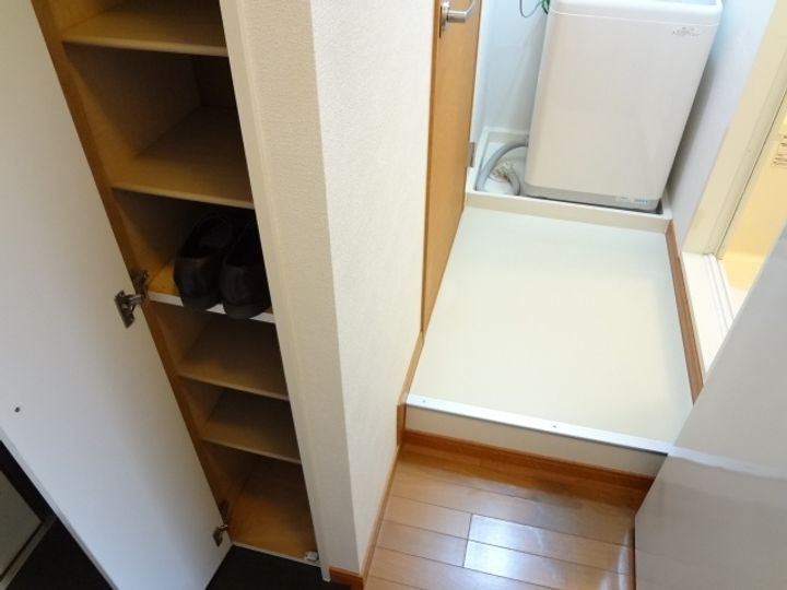 琉の内装