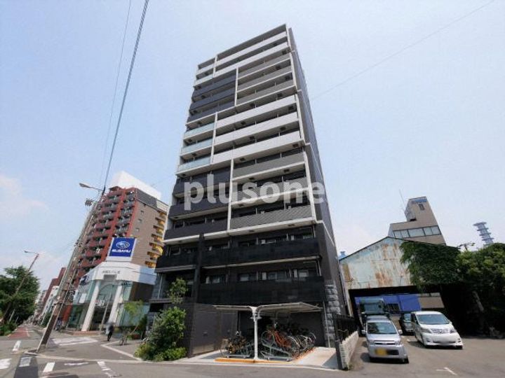 プレサンスOSAKA DOMECITY ワンダーの外観