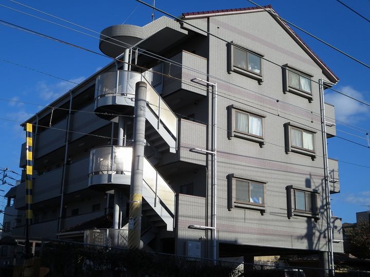 エコーズの外観