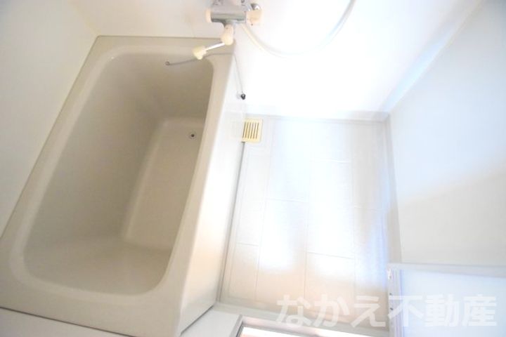 徳島県小松島市中田町字土持(アパート)の賃貸物件の風呂