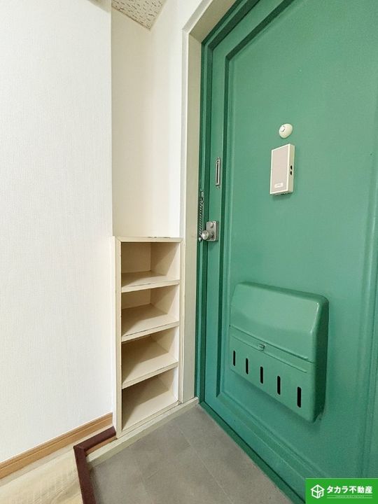 フレミールIIIの玄関