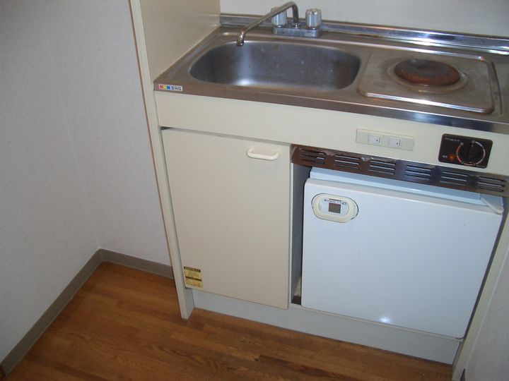 ヒルズ山手西のキッチン