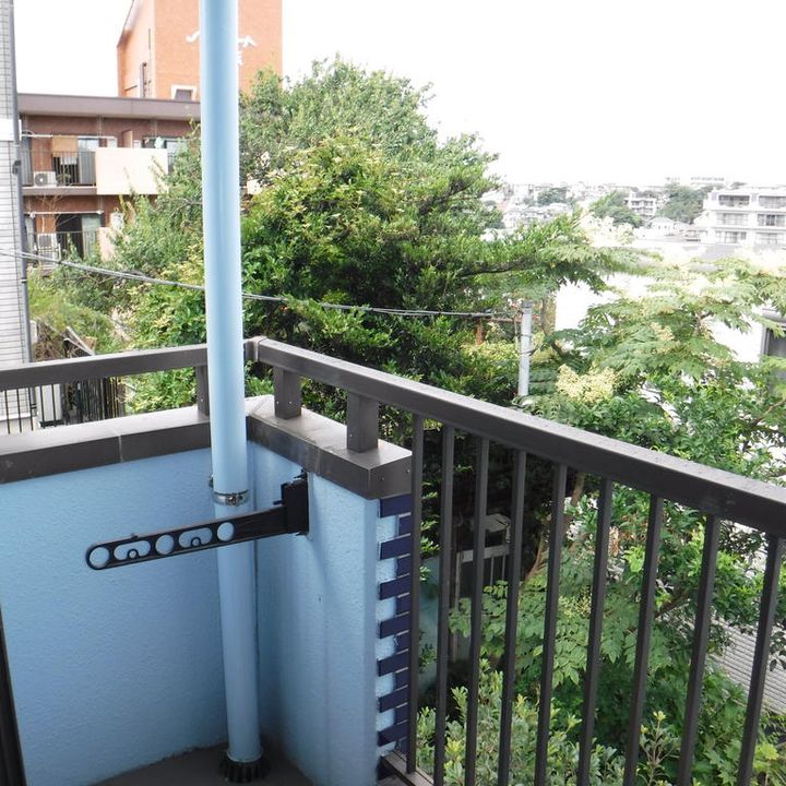 ヒルズ山手西の内装