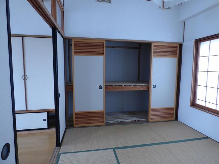 ツカハラアパートの内装