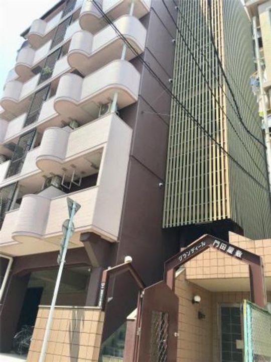 グランディール門田屋敷の外観