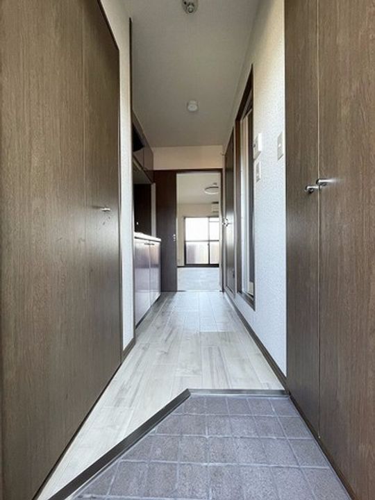 ウェルス別府の玄関