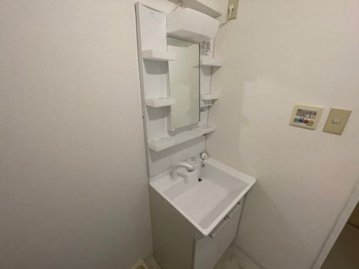 大阪府高槻市津之江町2(マンション)の賃貸物件の内装