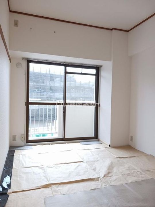 ゼファー銀座の居間