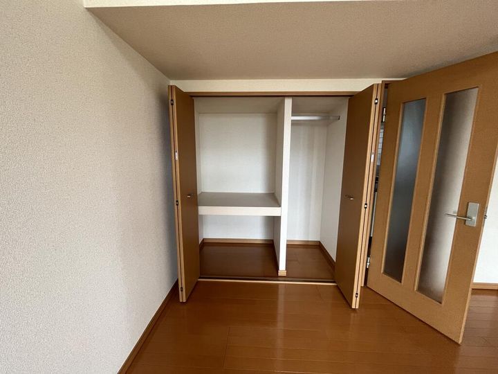 エピベールIの内装