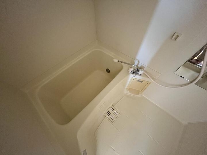 エピベールIの風呂