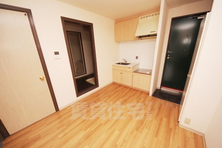 奈良県北葛城郡広陵町大字沢(アパート)の賃貸物件の居間