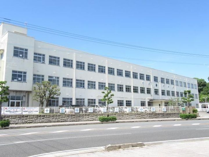 Luce(ルーチェ)の周辺