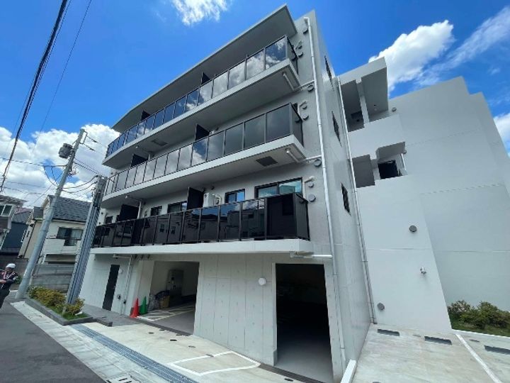 Reframe5 池尻大橋の外観