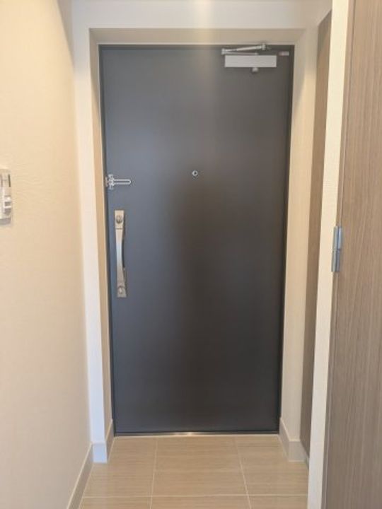GENOVIA四ツ木の玄関
