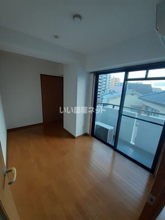 兵庫県神戸市垂水区五色山1(マンション)の賃貸物件の居間