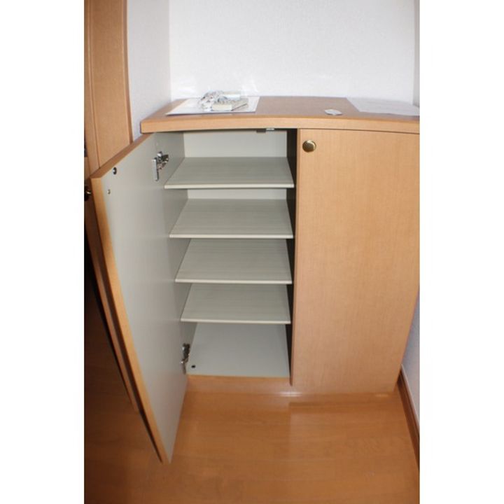 DUPLEX細井 Bの玄関