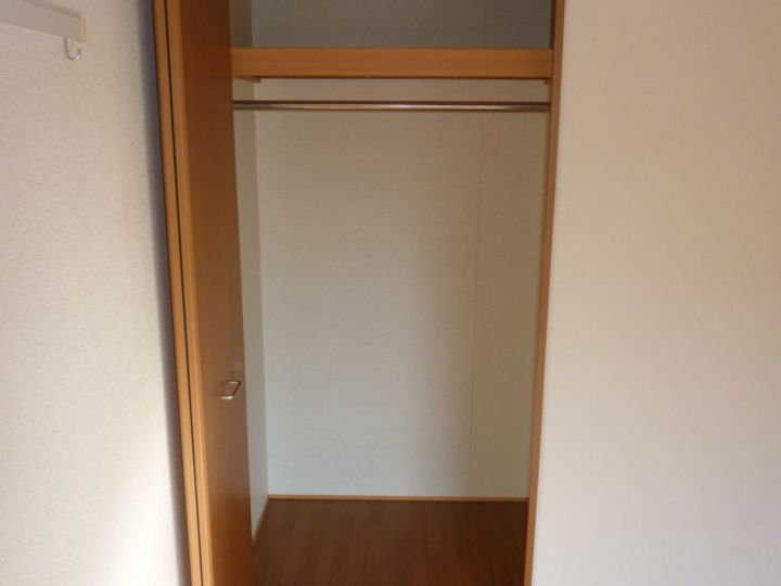 サニーホームズ松の内装