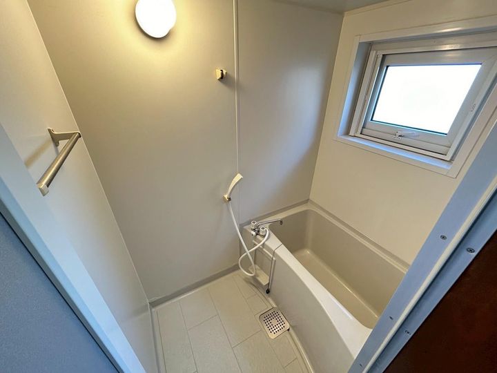 アーバンK Cの風呂