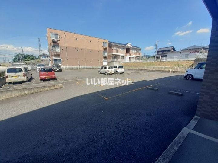 三重県名張市鴻之台3番町(マンション)の賃貸物件の地図