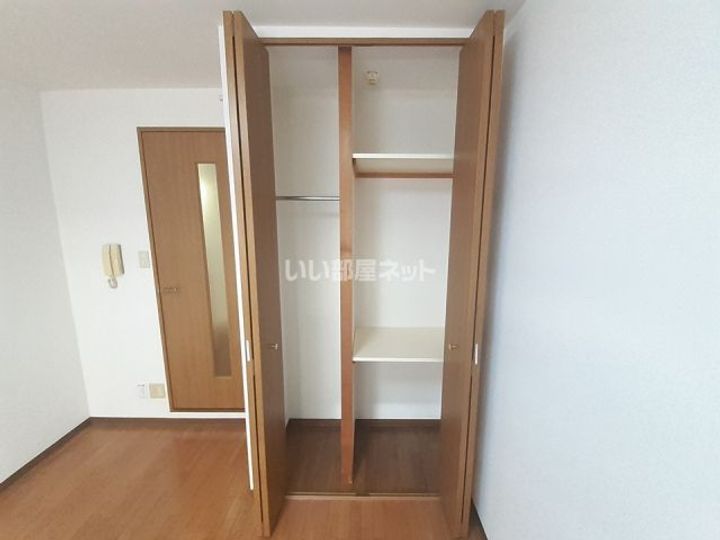 三重県名張市鴻之台3番町(マンション)の賃貸物件の内装