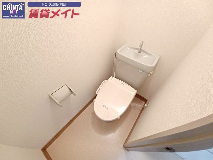 アンジーナビルの内装