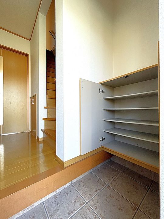 ソルボンヌ Aの玄関