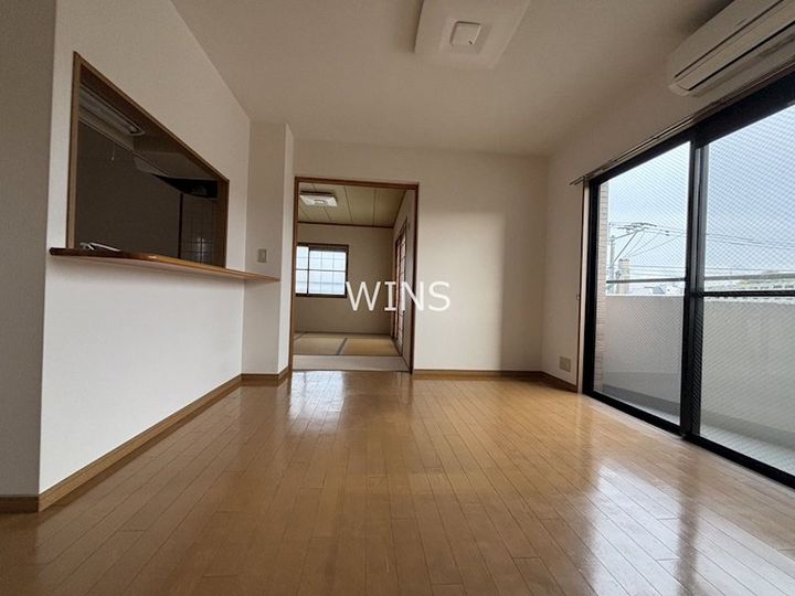 福岡県福岡市東区香椎駅東2(マンション)の賃貸物件の居間