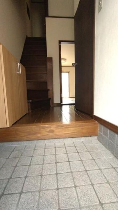 神奈川県座間市広野台1(一戸建)の賃貸物件の玄関