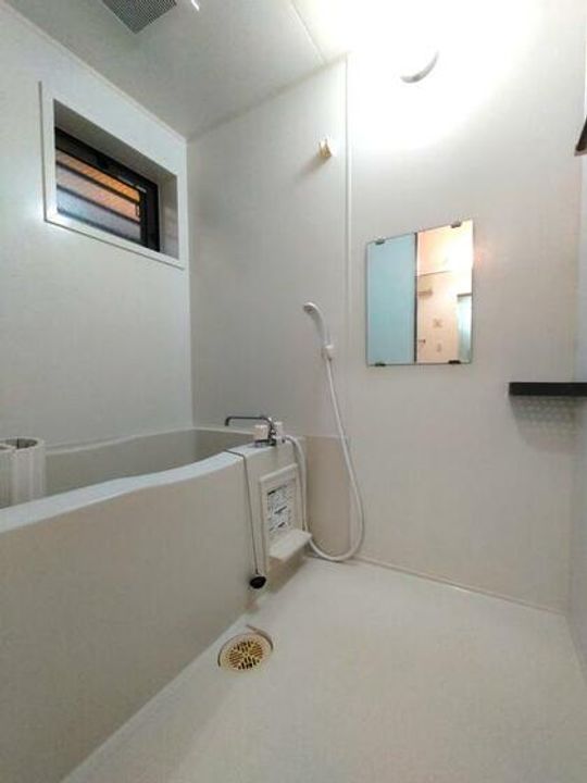 K2パークス白山の風呂