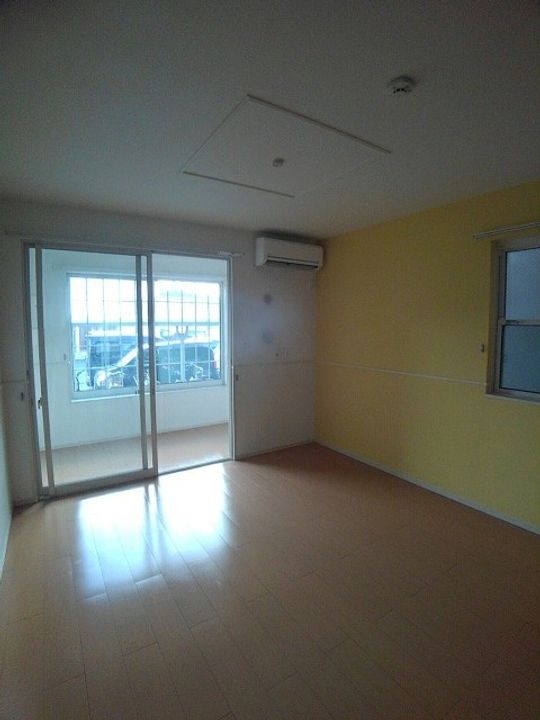 広島県福山市神辺町大字川北(アパート)の賃貸物件の居間