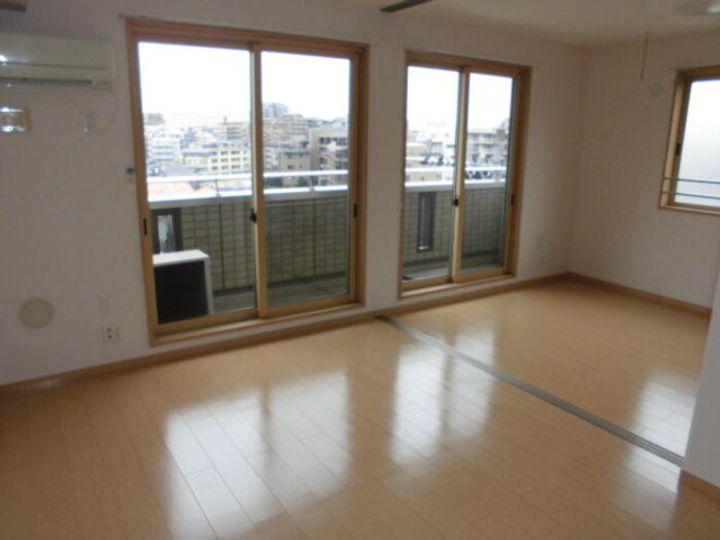 ディライトヒルズの居間