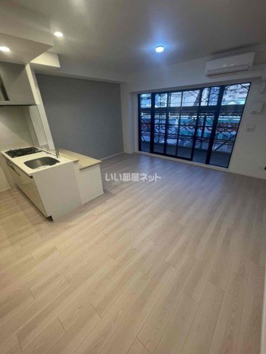 大阪府大阪市北区大淀中5(マンション)の賃貸物件の居間