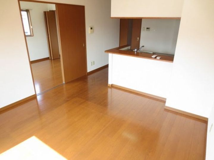 プレステージ緑ヶ丘の居間
